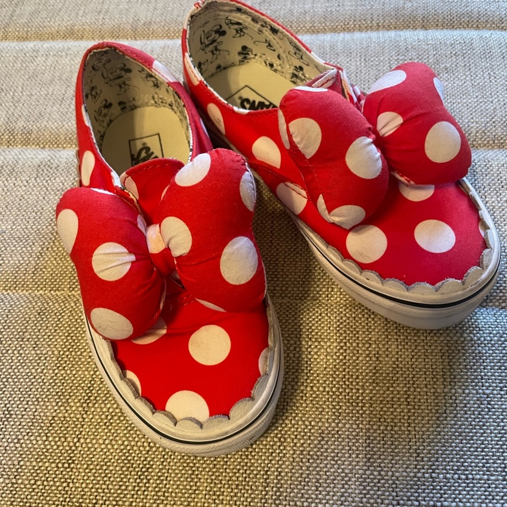 Size 12 Girls Vans Minnie Mouse